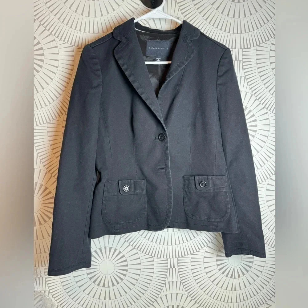 Banana Republic Women’s Black Blazer Size 8